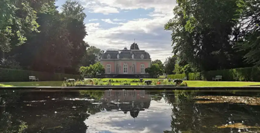 Schloss Benrath bei Düsseldorf
