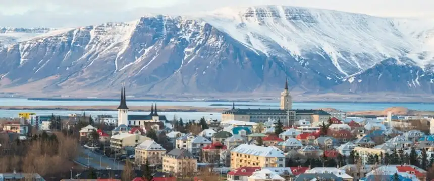 island-reykjavik-fotolia-106798021 island reykjavik fotolia 106798021
