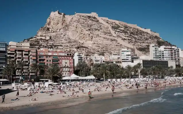 Die Burg Castillo Santa Barbara in Alicante, Spanien