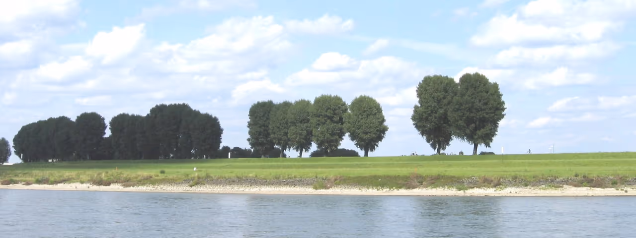 adac autovermietung kleve istock 000002686046