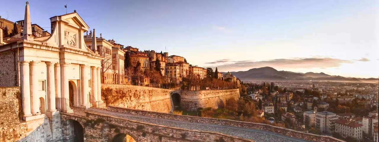 bergamo italien fotolia 221126996