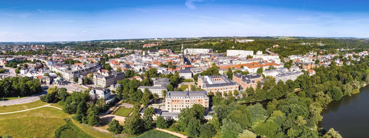 adac autovermietung zwickau panorama fotolia 190559019