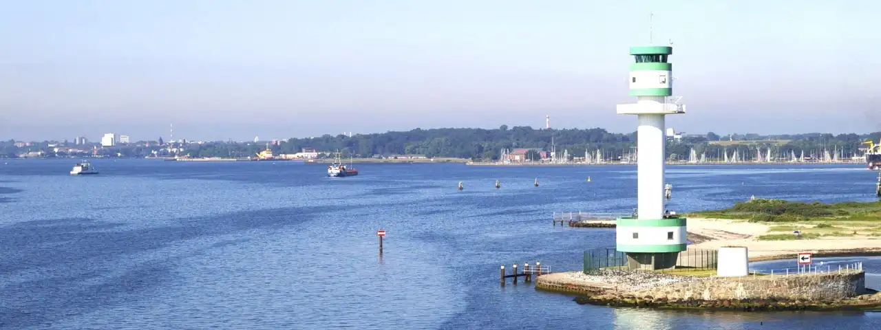 adac autovermietung kiel istock 000005346234
