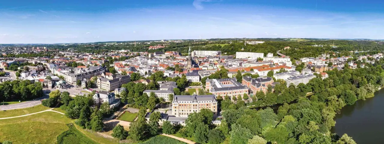 adac autovermietung zwickau panorama fotolia 190559019