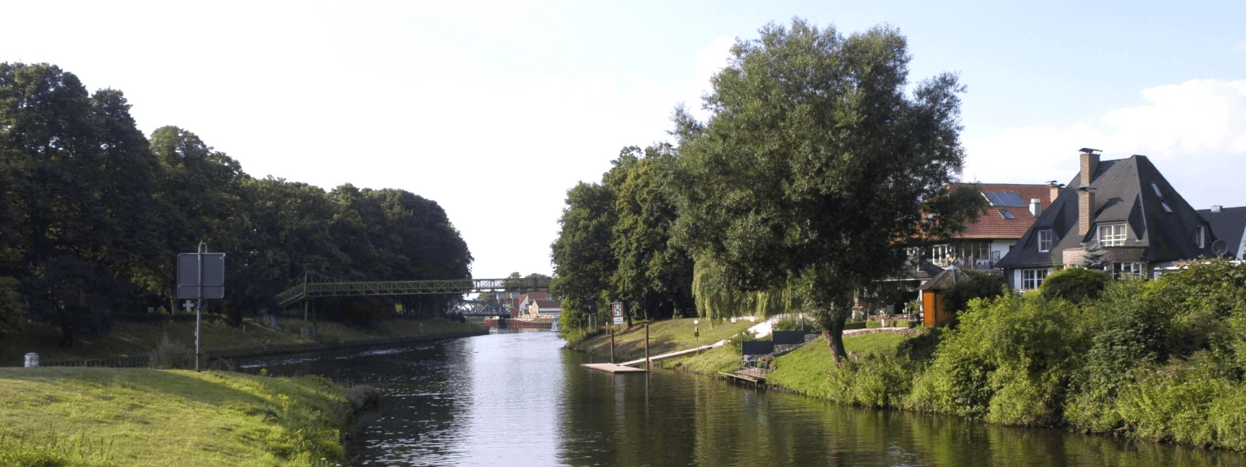 adac autovermietung meppen istock 000027643768